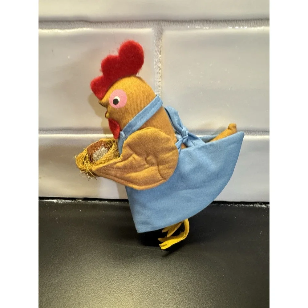 Gladys Boalt Chicken With Basket Christmas Ornament Signed‎ & Dated 1980